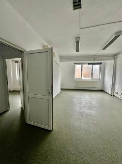 Vilă D+P+2E+M – Cotroceni | Ideală rezidențial sau activități pro - 13