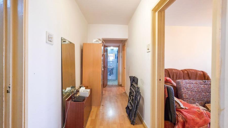 Apartament 4 camere, 2 băi, 2 balcoane, bloc reabilitat - 8