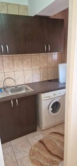 Garsoniera, etajul 1/5, zona Nicolina - 4