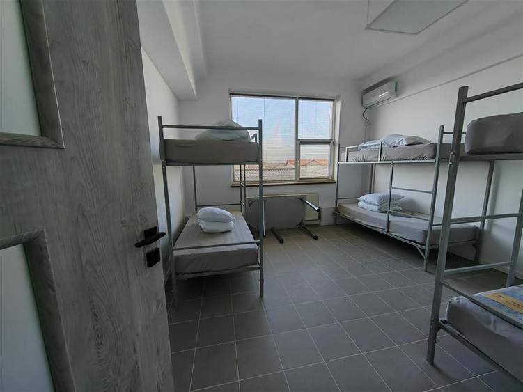 Spatiu de birouri sau cazare muncitori - 9