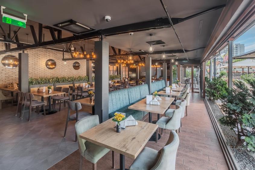 Restaurant si Sala Evenimente – Baile Felix - 12