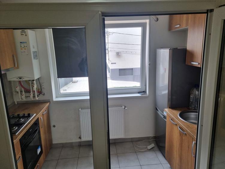 Inchiriez ap 2 canere - 1