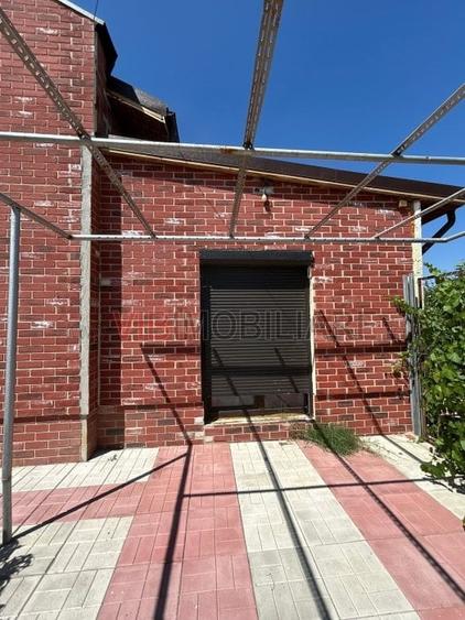 Vanzare Urgenta Vila  Frumusani - 200 mp - teren 1100 mp - mobilat, utilat - Pre - 9