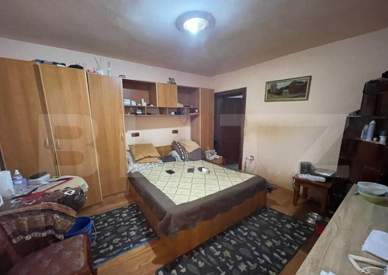 Casa solida pe Bld. Ecaterina Teodoroiu Targu Jiu - 3