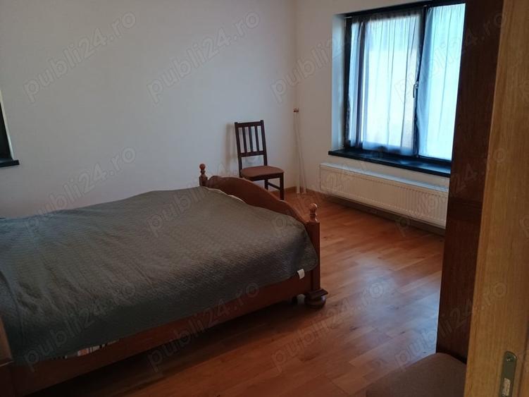Casă cu 2 camere în Central
