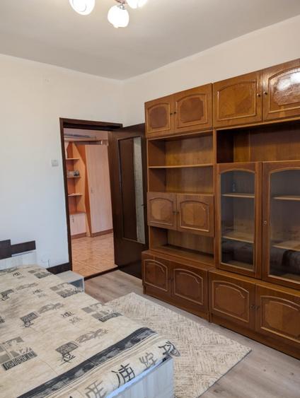 Inchiriez apartament 2 camere decomandat - Racadau, Brasov - 2