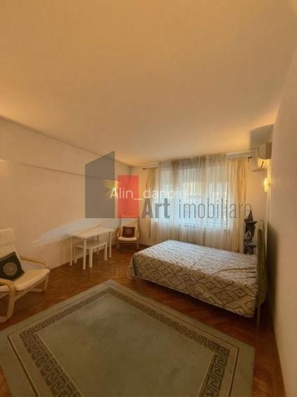 Apartament cu 2 camere de inchiriat in zona Universitatii/Universitate