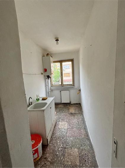 Vand apartament 2 camere - 4