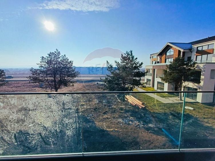 Apartament cu 1 camera de vanzare - 4