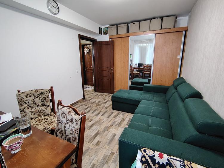 Apartament cu 2 camere decomandat în Cug