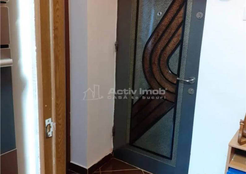 RESITA, CHIRIE, 3 CAM., MOBILAT UTILAT MODERN, MOROASA - 15