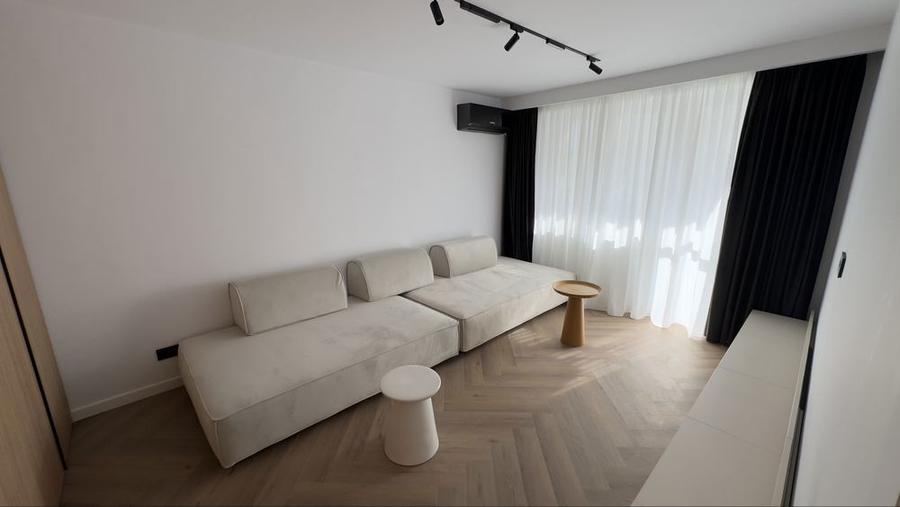 Inchiriez 3 camere LUX Zona Tineretului la 1 minut de parc - 1