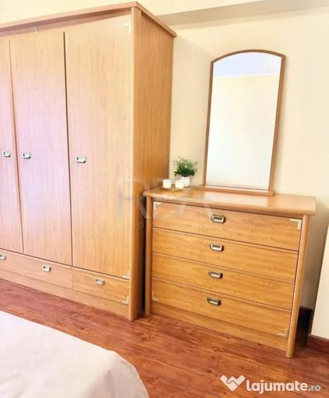 Apartament cu 4 camere decomandat în Ultracentral