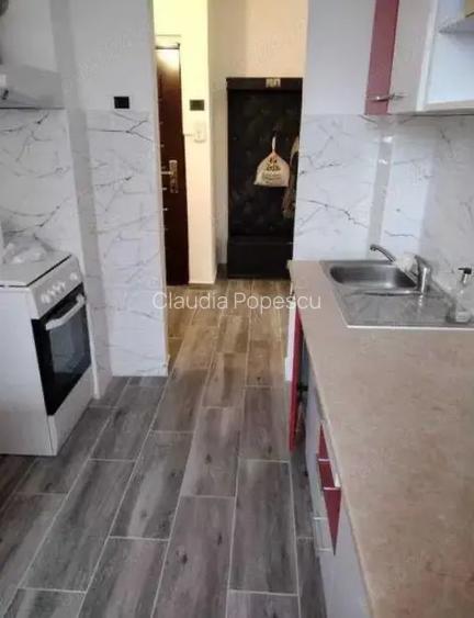 INCHIRIEZ APARTAMENT 2 CAMERE,zona Centrala langa Spitalul Balcescu INCHIRIEZ APARTAMENT 2 CAMERE,zona Centrala langa Spitalul Balcescu