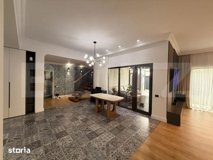 Casă cu 6 camere cu Teren 778 Mp în Păulești