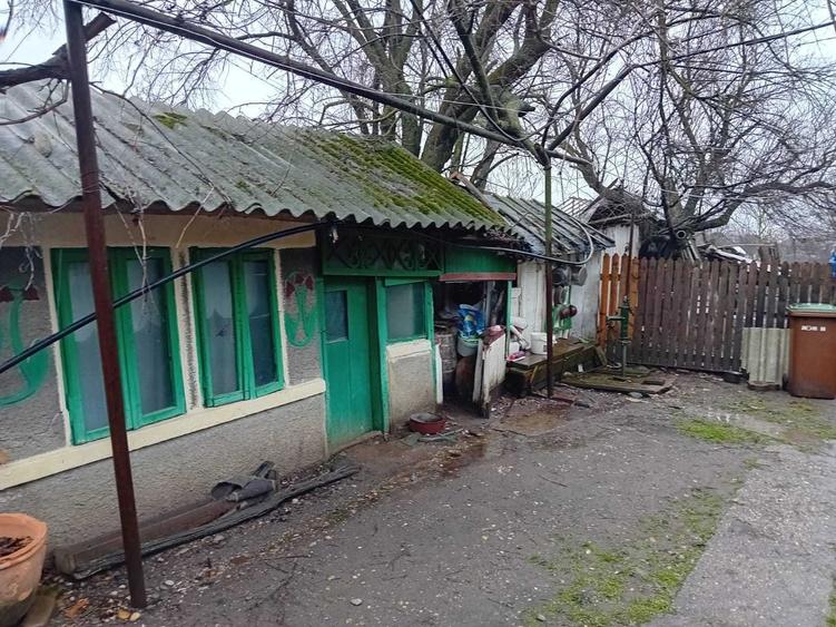 Casa batraneasca in sat Palanca, comuna Rafov/Prahova - 1