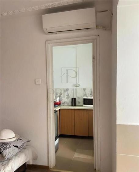 Garsoniera-Buziasului-Decomandata-Renovata-Mobilata-Utilata - 1