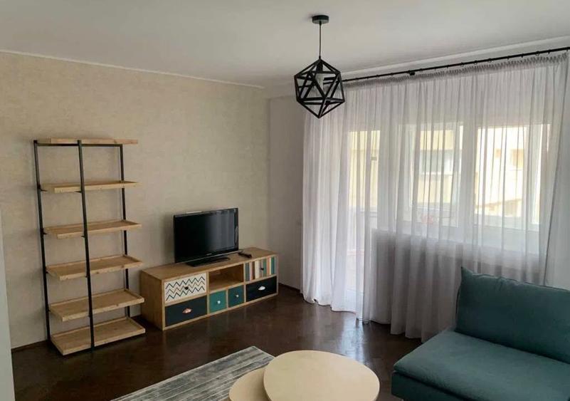 2 camere Piata 1 Mai - 2