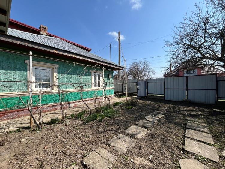 Vand teren plus casa in com. Dor Marunt - 5