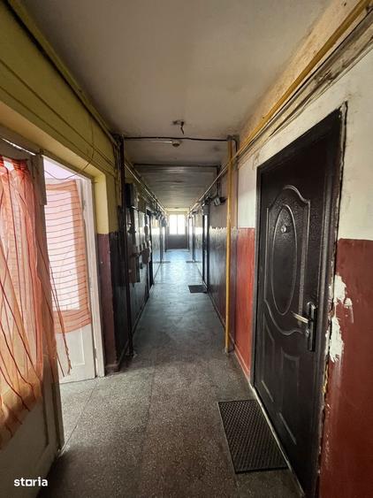 Etaj 3 | Garsoniera cu instalatii noi | Micro 15 - 10