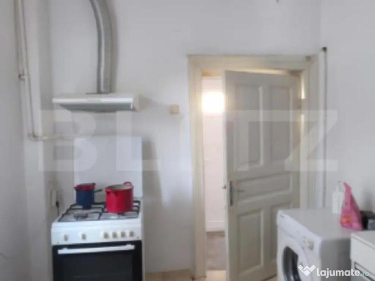 Casa 4 camere , teren 285 mp, zona semi-centrala - 10