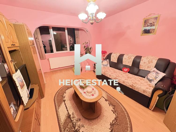 Apartament cu 3 camere in zona Dambovita - 1