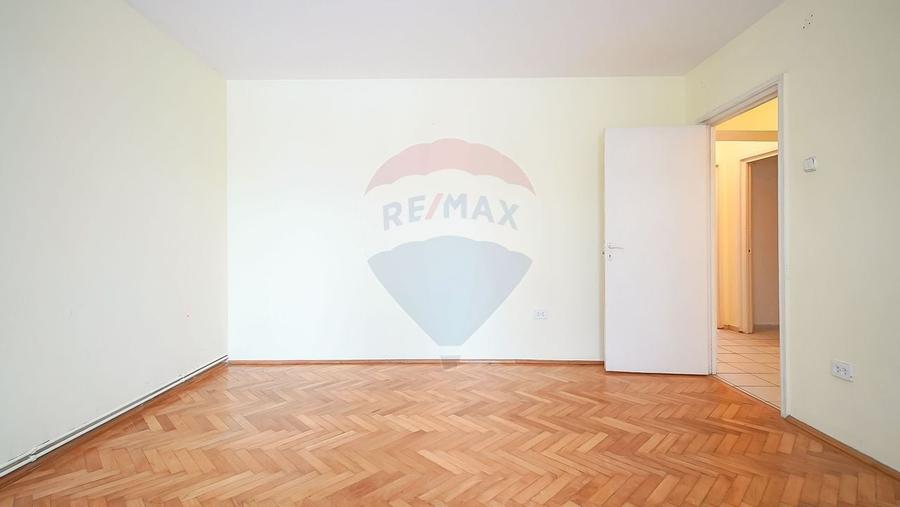 COMISION 0% | Apartament 3 camere | Parter | 64 mp | Calea București - 10