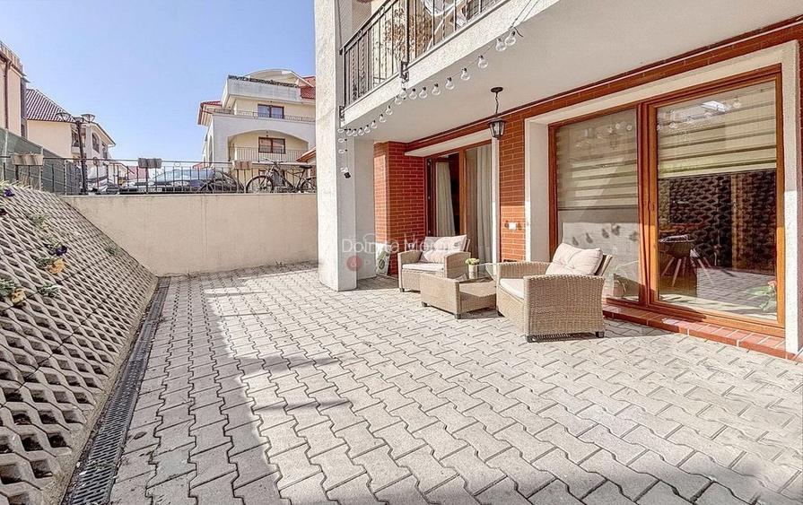 Loc De Parcare Si Boxa Incluse