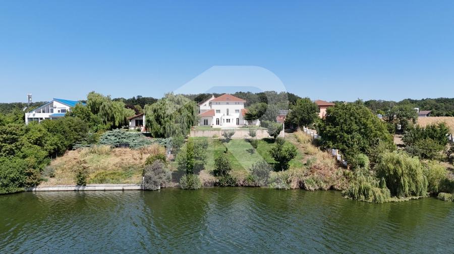 Vilă elegantă cu piscină și ieșire la Lac – Căciulați, Balotești - 2