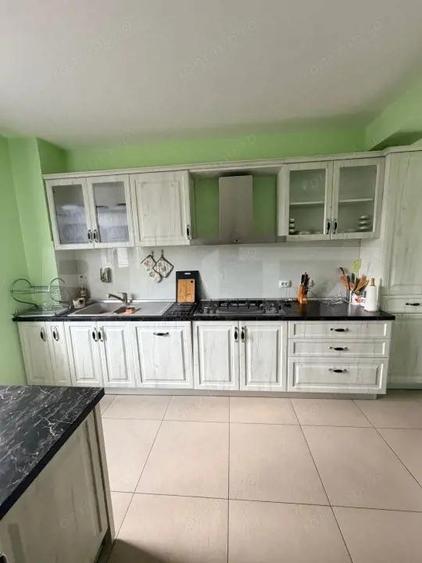 Vila / Pensiune de vanzare in Tohanu Nou la doar 4 km de Castelul Bran - 9