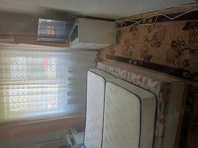 Vand apartament patru camere,decomandat zona Ramiro. - 4