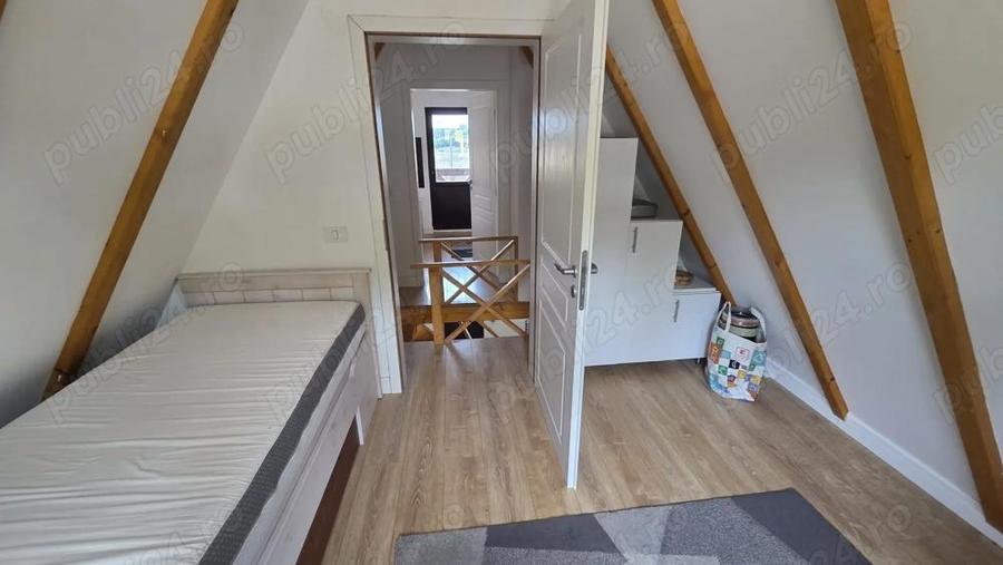 Vand casa cu teren 2500mp - 6