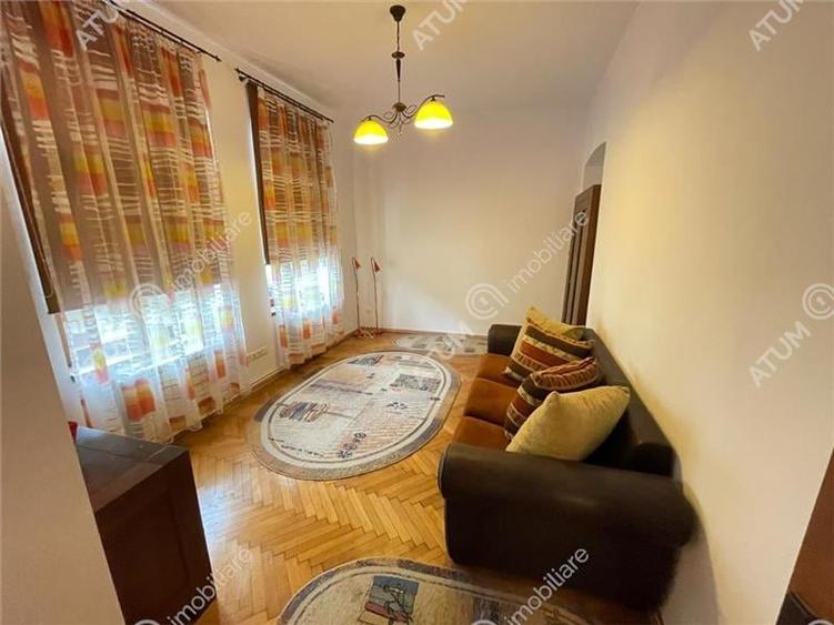 Apartament cu 2 camere decomandate zona ultracentrala din Sibiu - 2