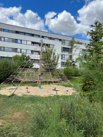 Apartament cu 4 camere decomandat în Chitila Apartament cu 4 camere decomandat în Chitila