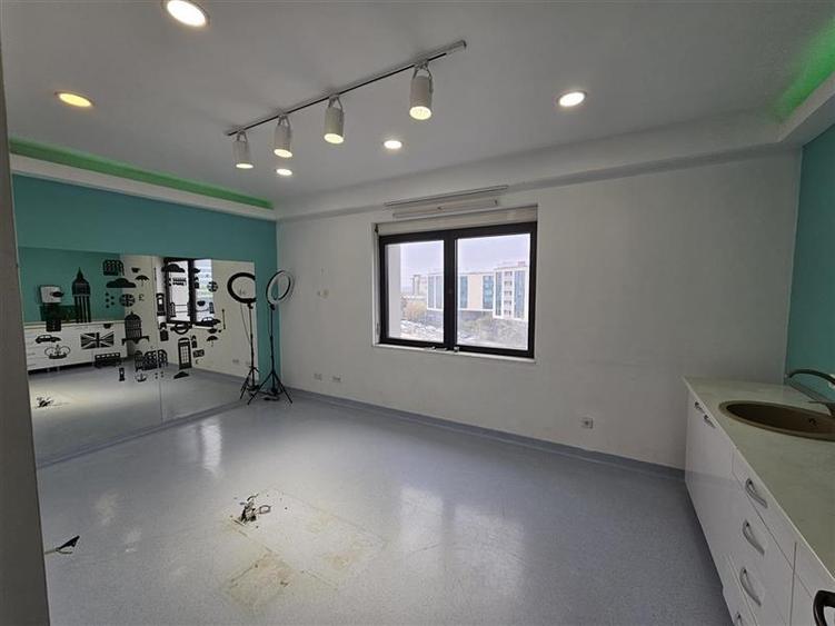Inchiriere spatiu clinica langa metrou Aurel Vlaicu - 280 mp - 18