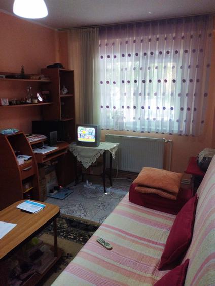 BERCENI-APARATORII PATRIEI-METROU - 1