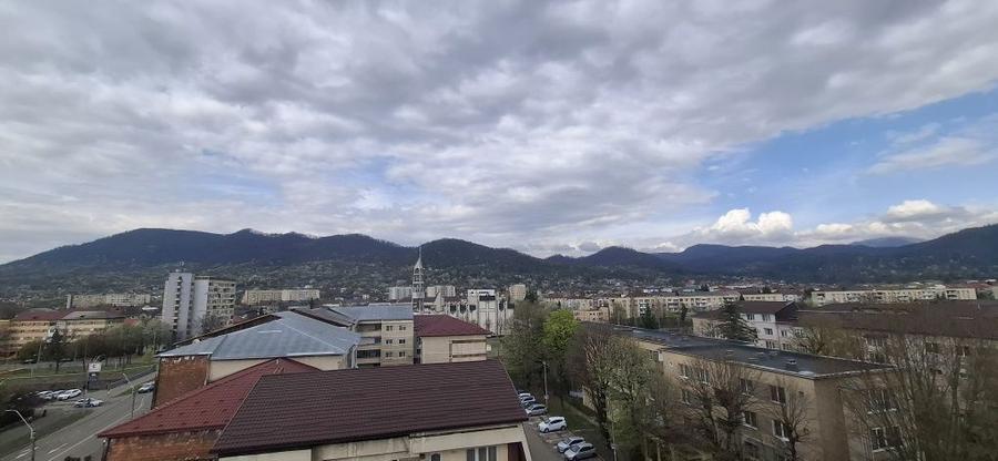 Se inchiriaza apartament o camera zona centrala - 1