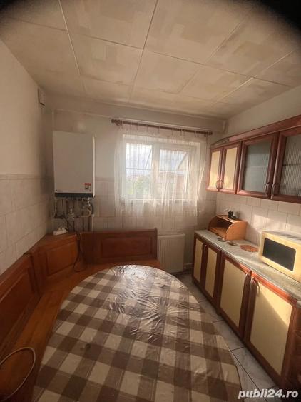 inchiriez apartament 2 camere zona Dunarea,et4 - 4