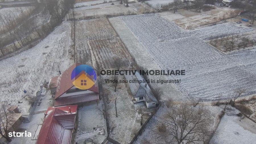 Casa batraneasca + teren 2089 mp , Slobozia - Roznov, jud. Neamt - 2