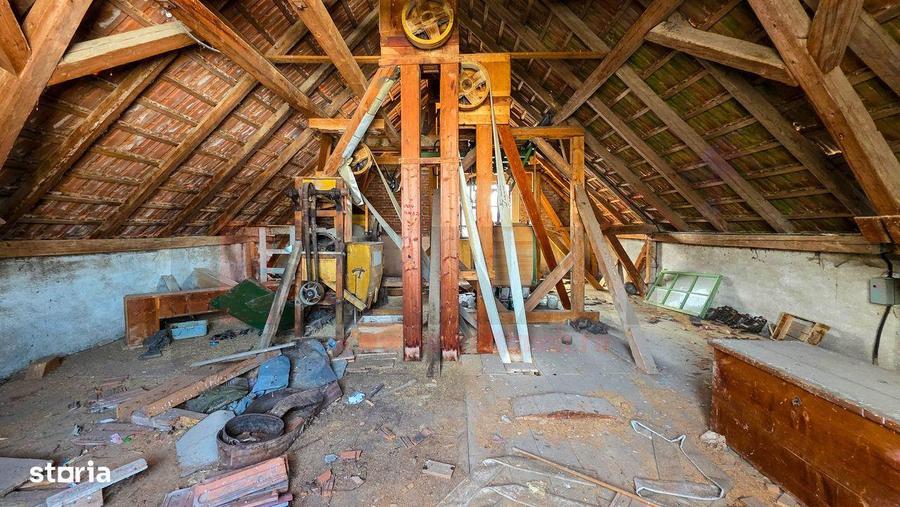 Casa + Moara + Spatiu Comercial, langa Primarie, 3 intrari |VIDEO - 16