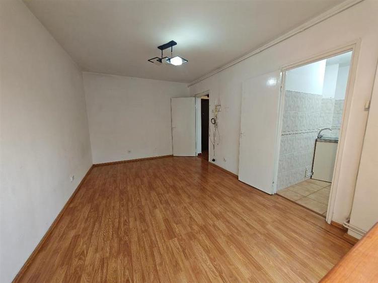 Inchiriem Garsoniera, Nemobilata, Neutilata, Astra-Zorilor - 10