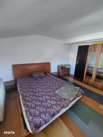Apartament cu 4 camere în Girocului