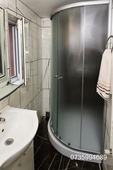 Casă cu 4 camere cu Teren 194 Mp în Central