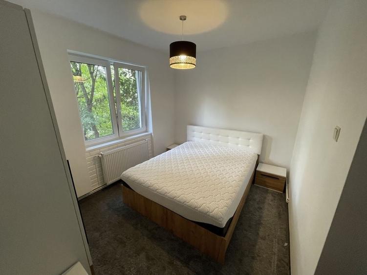 Apartament cu 2 camere decomandat în Tudor