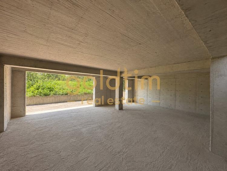 Casă individuală cu 5 camere cu Canalizare în Bâldana