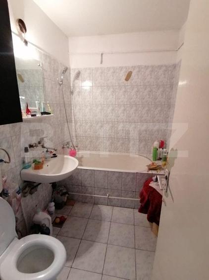 Apartament 2 camere semidecomandat, etaj intermediar,  Cartier Grigorescu - 6