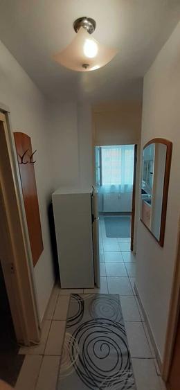 Garsonieră decomandată în Unirii
