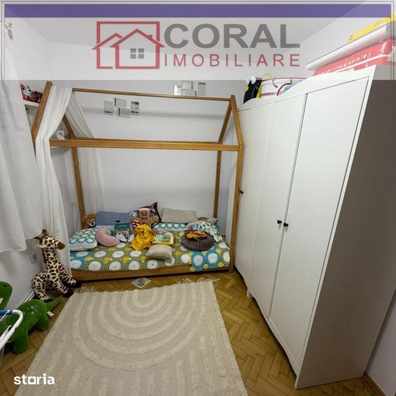 Casă cu 6 camere cu Teren 387 Mp în Decebal