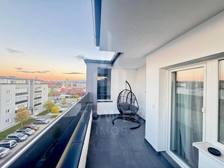 Apartament cu 4 camere decomandat, mobilat în Turnișor