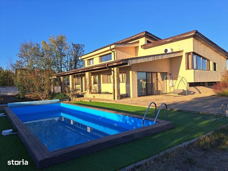Casă cu 4 camere cu Teren 2500 Mp în Samurcași